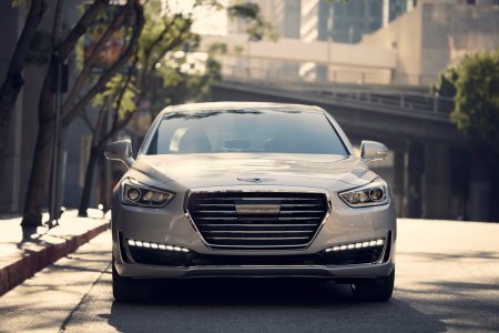 Hyundai  Genesis G90  