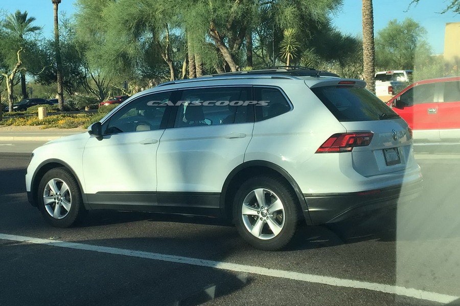 Volkswagen Tiguan семиместный