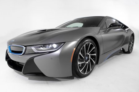 BMW    i8