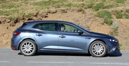 Renault    Megane RS    GT