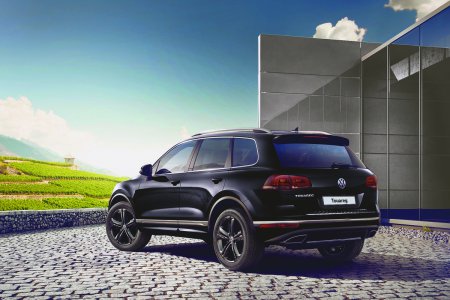 Volkswagen Touareg    R-line Executive