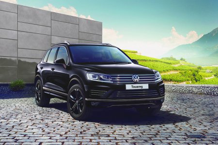 Volkswagen Touareg    R-line Executive