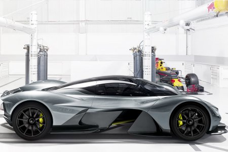 Aston Martin AM-RB 001    