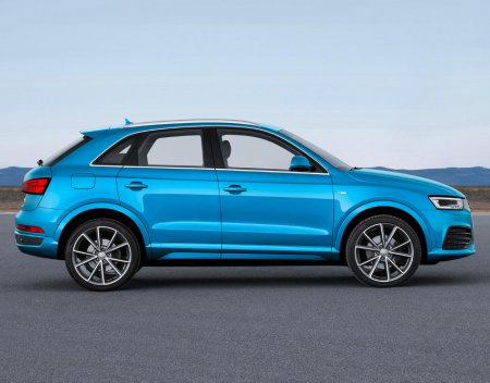   Audi Q3   