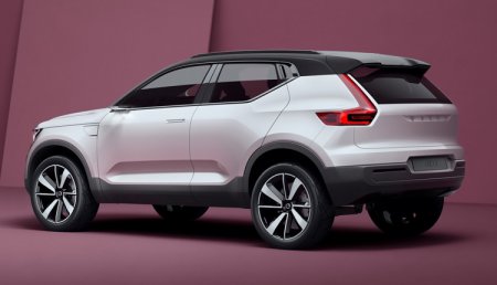   Volvo XC40    