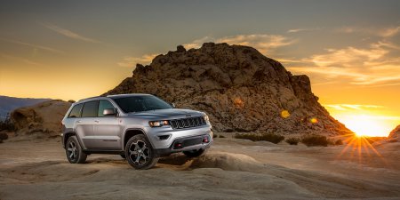 Jeep Grand Cherokee Trackhawk        