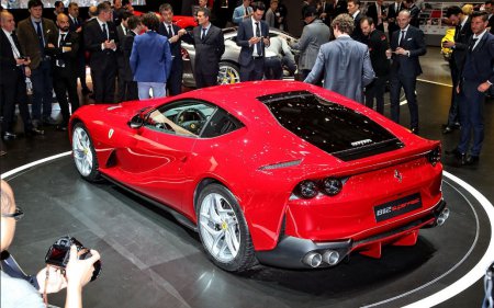 Ferrari 812 Superfast - ""   
