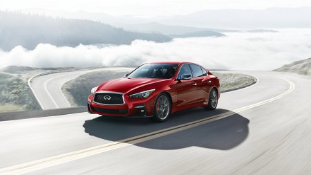 Infiniti Q50    