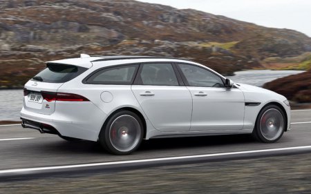 Jaguar     E- XF Sportbrake