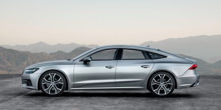  Audi A7      