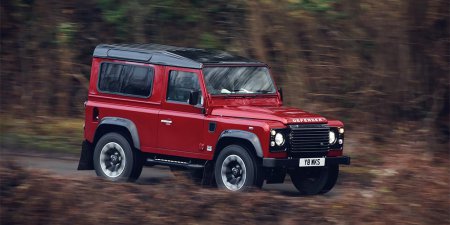  Land Rover Defender  400-  