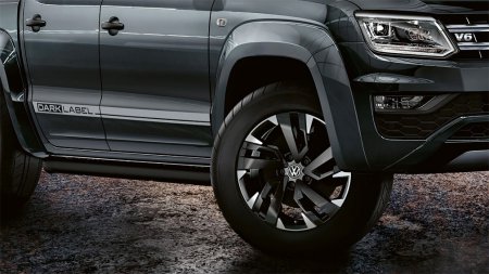 Volkswagen Amarok Dark Label    