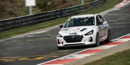 C Hyundai i30 N   