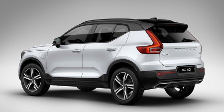 Volvo   c    XC40