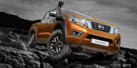 Nissan  - Navara 