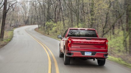   Chevrolet Silverado   