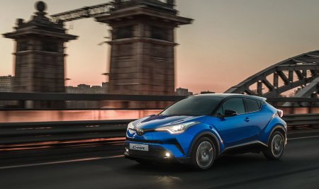   1         Toyota C-HR