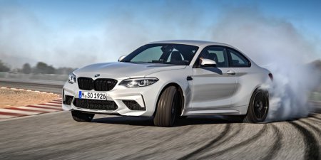   BMW M2 Competition      1 