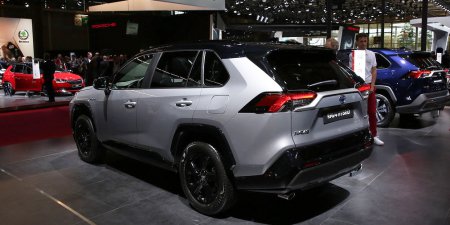    Toyota RAV4     