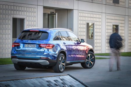 Mercedes     GLC F-Cell   