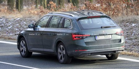 Skoda Superb           