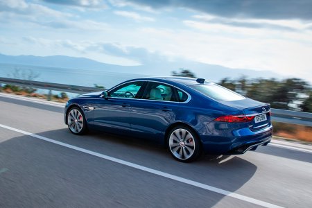   Jaguar XF 2021          